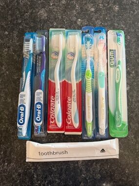 8 Assorted Pack of Branded Toothbrushes - Oral-B, Colgate, GUM Dentist Brush